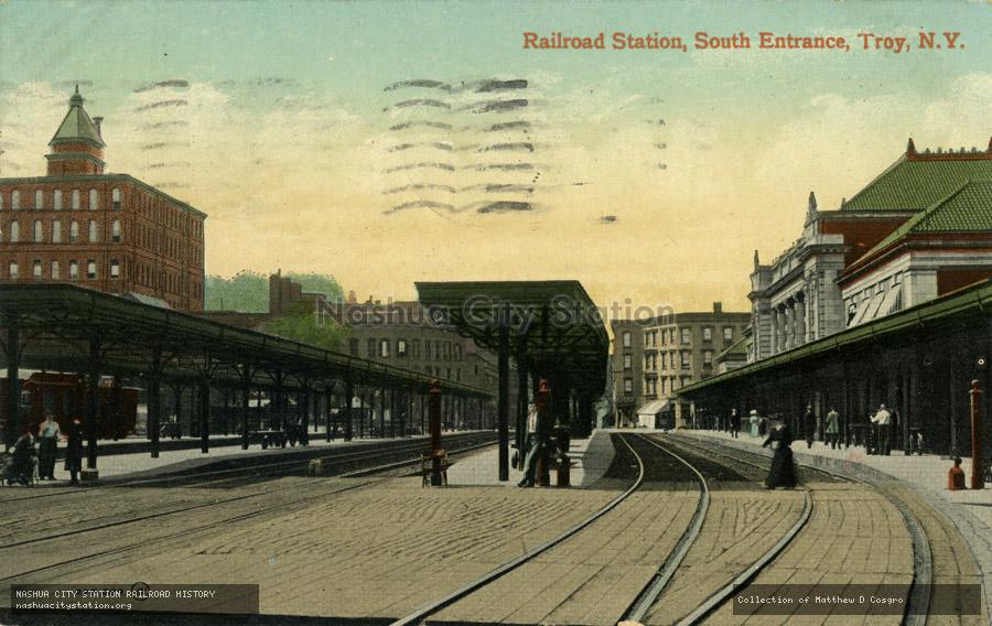 Postcard: Railroad Station, South Entrance, Troy, New York